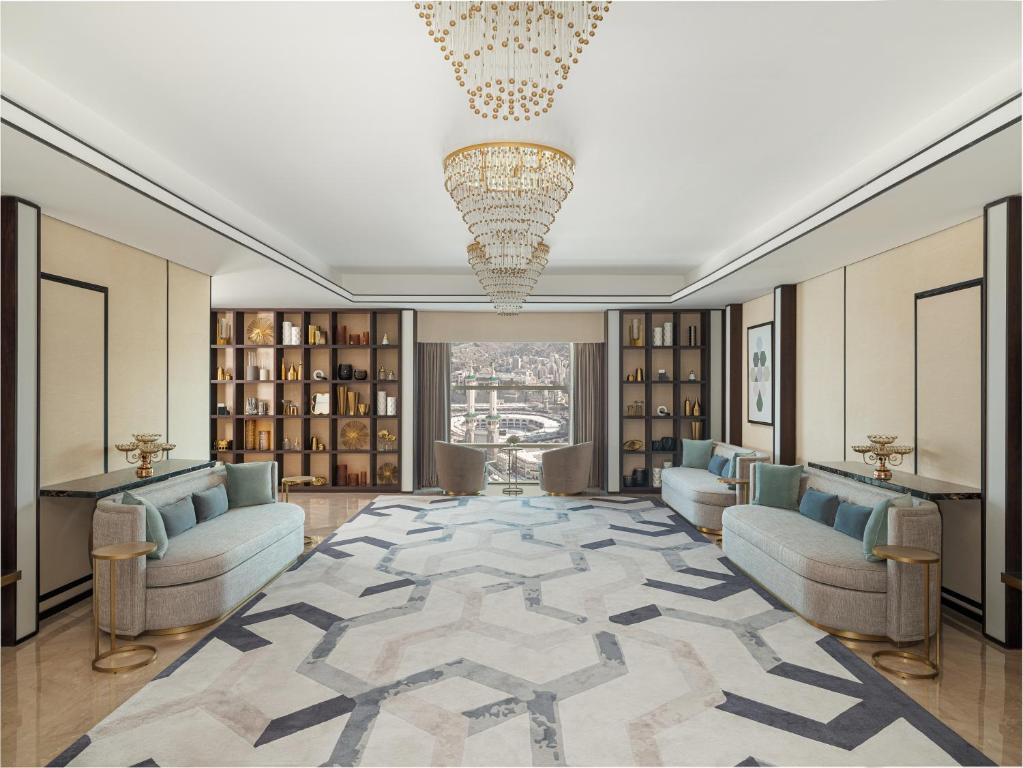 فندق جبل عمر